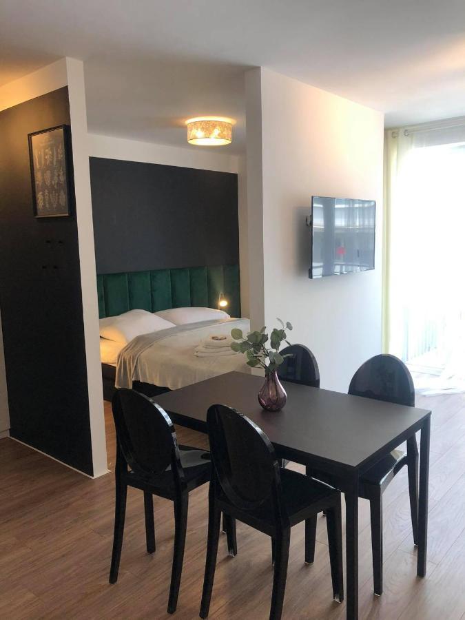 Apartament 500 Bulwary Stare Miasto Apartamenty No 1 Szczecin Buitenkant foto